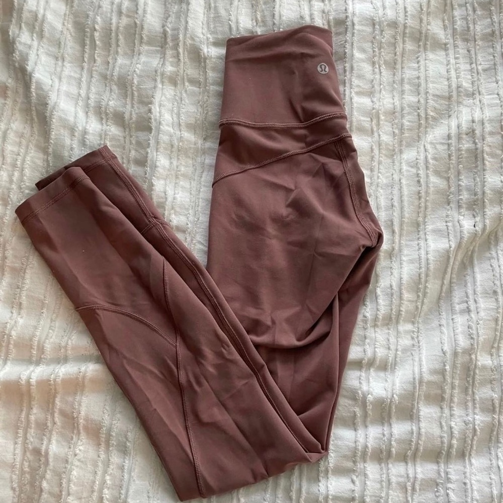 Lululemon leggings